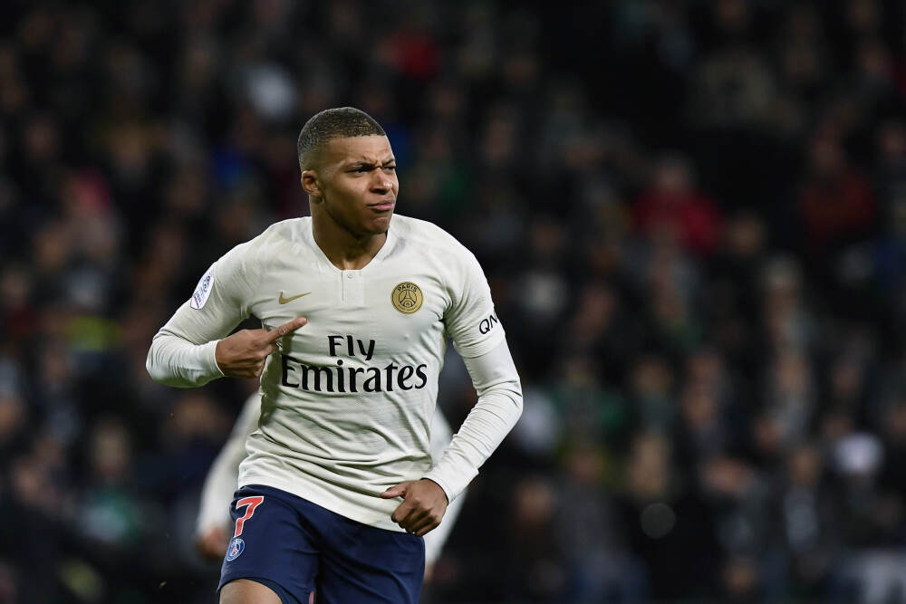 先导智能净利润狂飙5倍! 锂电产业链集体逆袭, 背后真相曝光